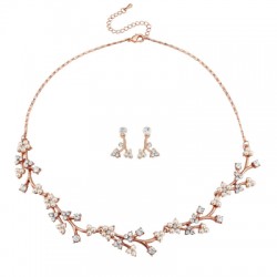 Dainty Daisy Rose Necklace Set