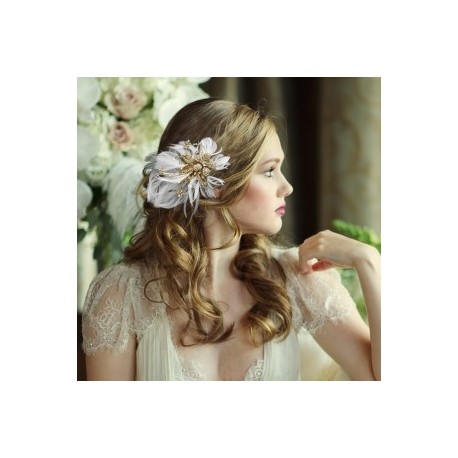 Seraphinea Feather Headpiece/Hair Clip